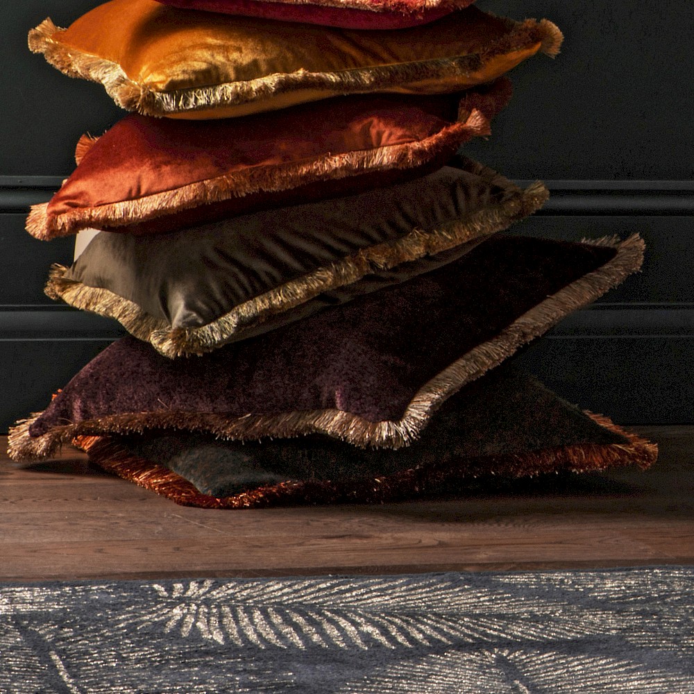 Velvet, Plum (Large)