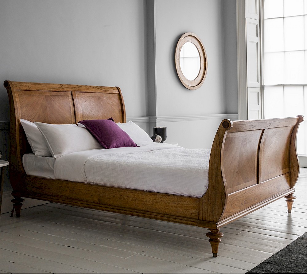 Rembrandt Sleigh 6' Bed