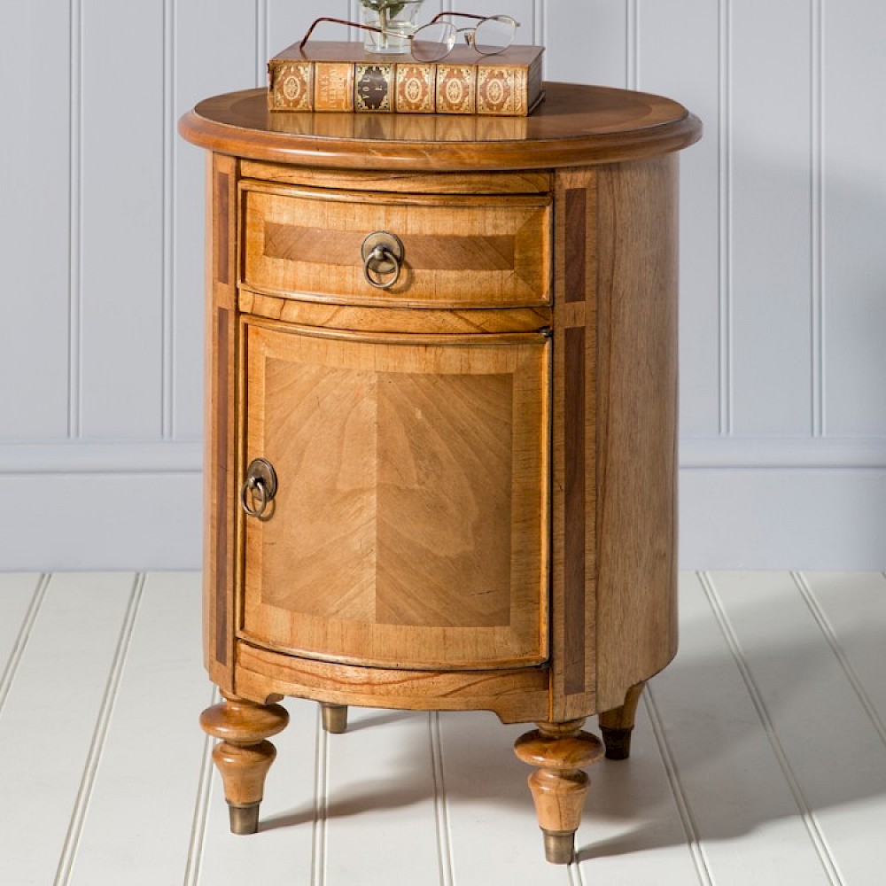 Rembrandt Drum Table
